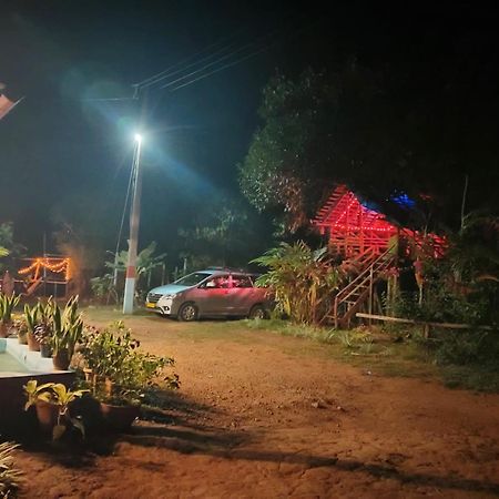 Somvārpet Coorg Coffee Park Farmstay מראה חיצוני תמונה
