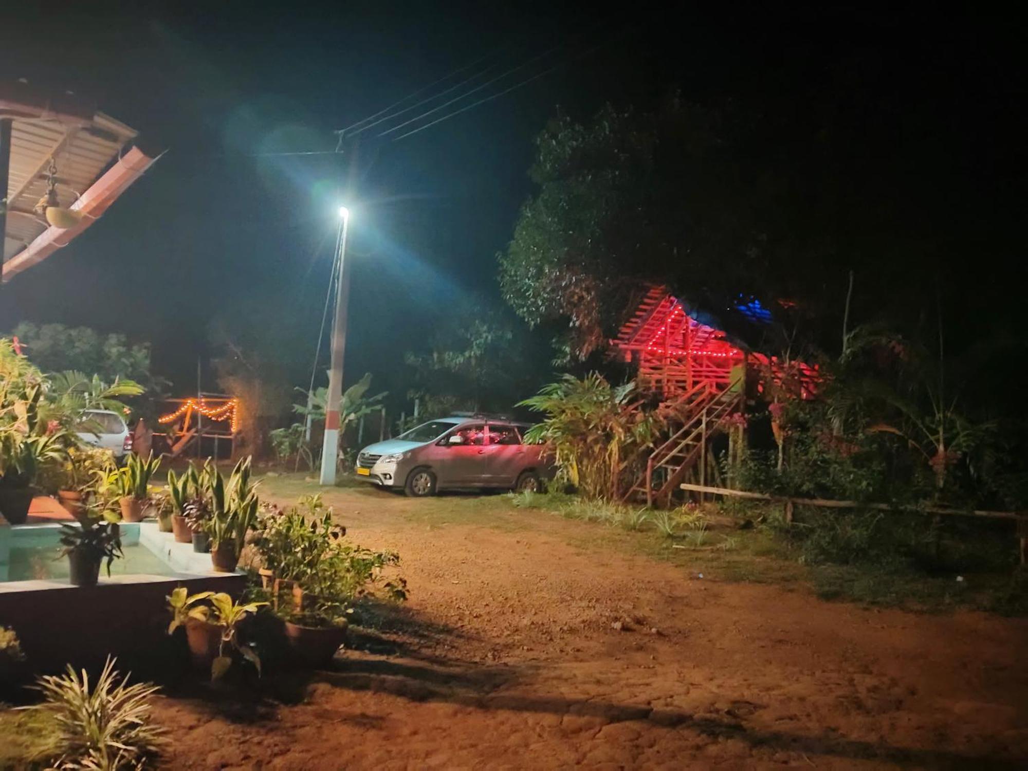 Somvārpet Coorg Coffee Park Farmstay מראה חיצוני תמונה